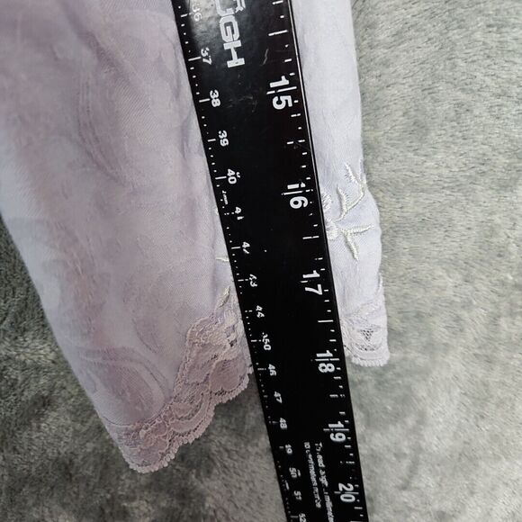 Miss Elaine Womens Sz Med Lilac Robe short lightweight sleep shirt cotton blend - Picture 5 of 11